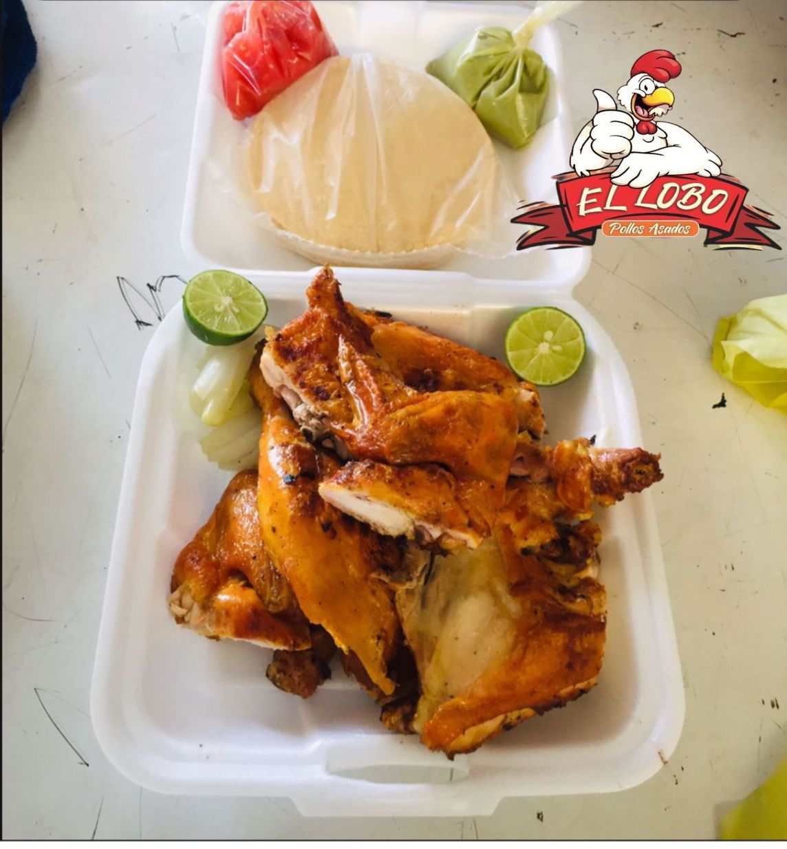 Imagen de Pollos asados el lobo
